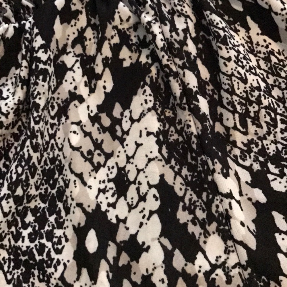 Girls animal print romper - Picture 2 of 3